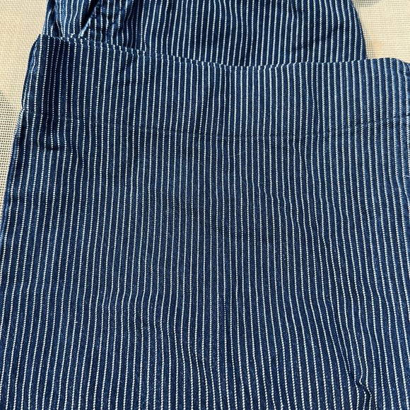 Railroad style capris - Picture 5 of 5